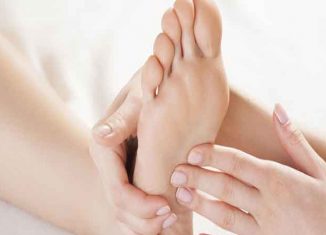 How to pamper our feet?