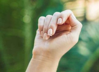 How to strengthen your nails?