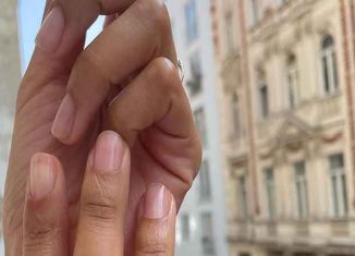 Japanese manicure: 4 steps